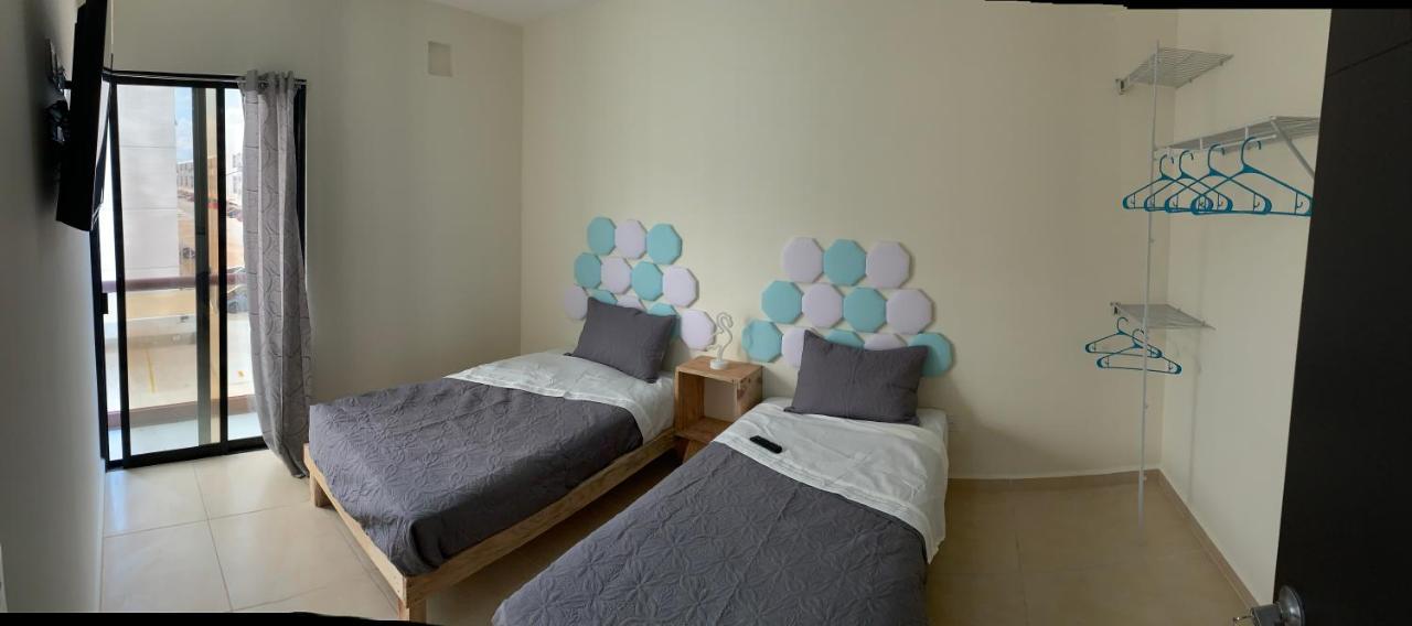 Yellowsub Apartments Cancún Kültér fotó