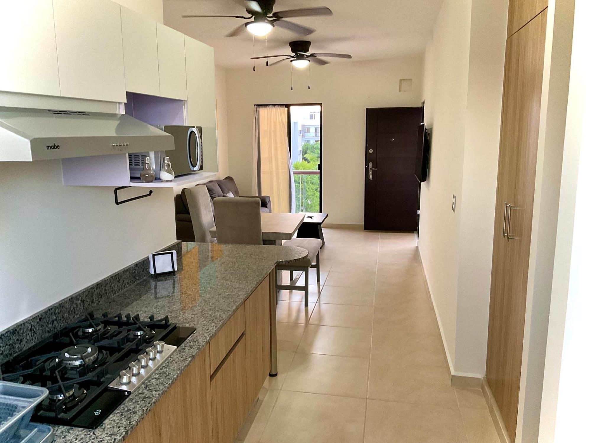 Yellowsub Apartments Cancún Szoba fotó